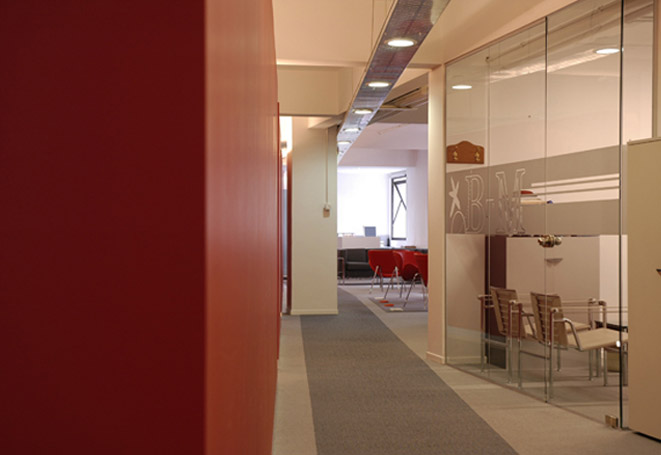 Burston - Marsteller (2006) Image 3of 4