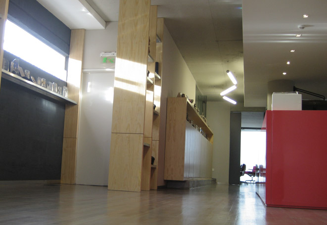 Ogilvy & Mather (2008) Image 8of 11