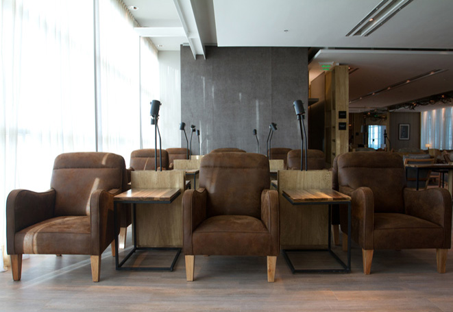 Star Alliance (2012) Image 17of 18